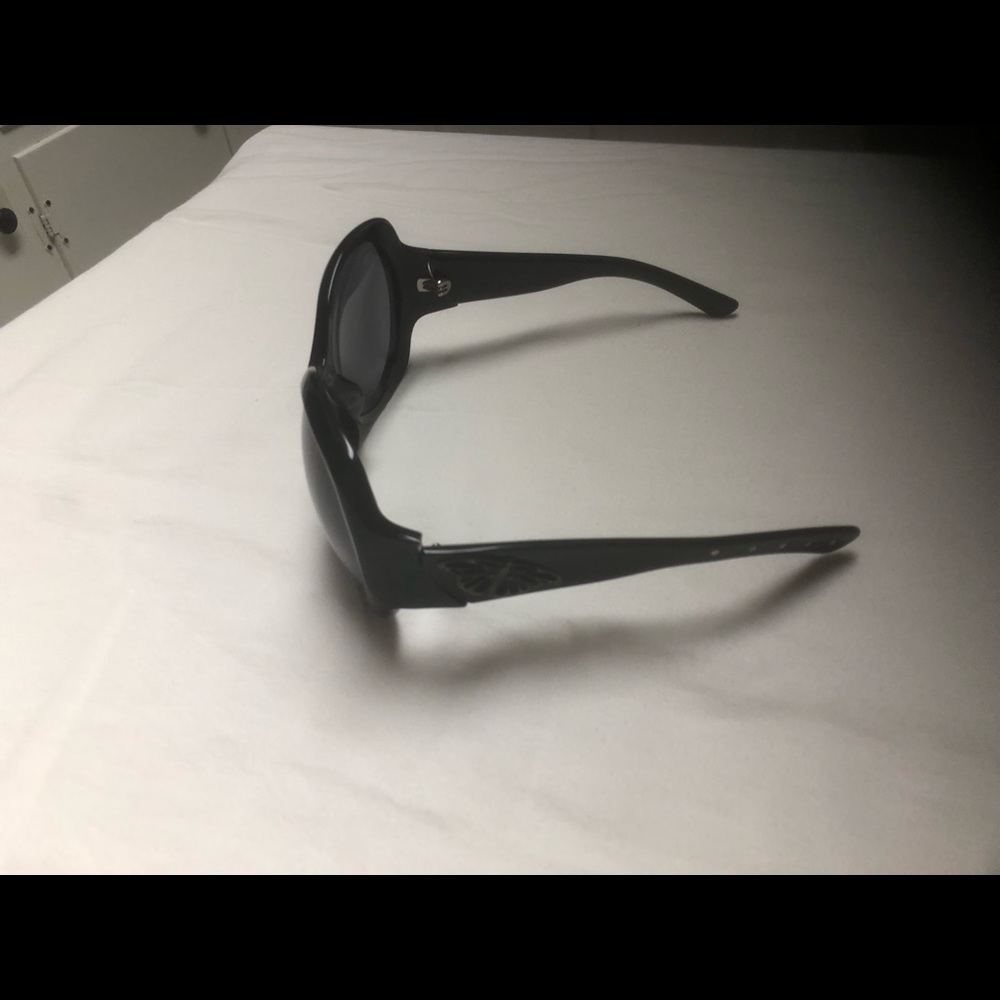 Bottega Veneta Sunglasses. Case included